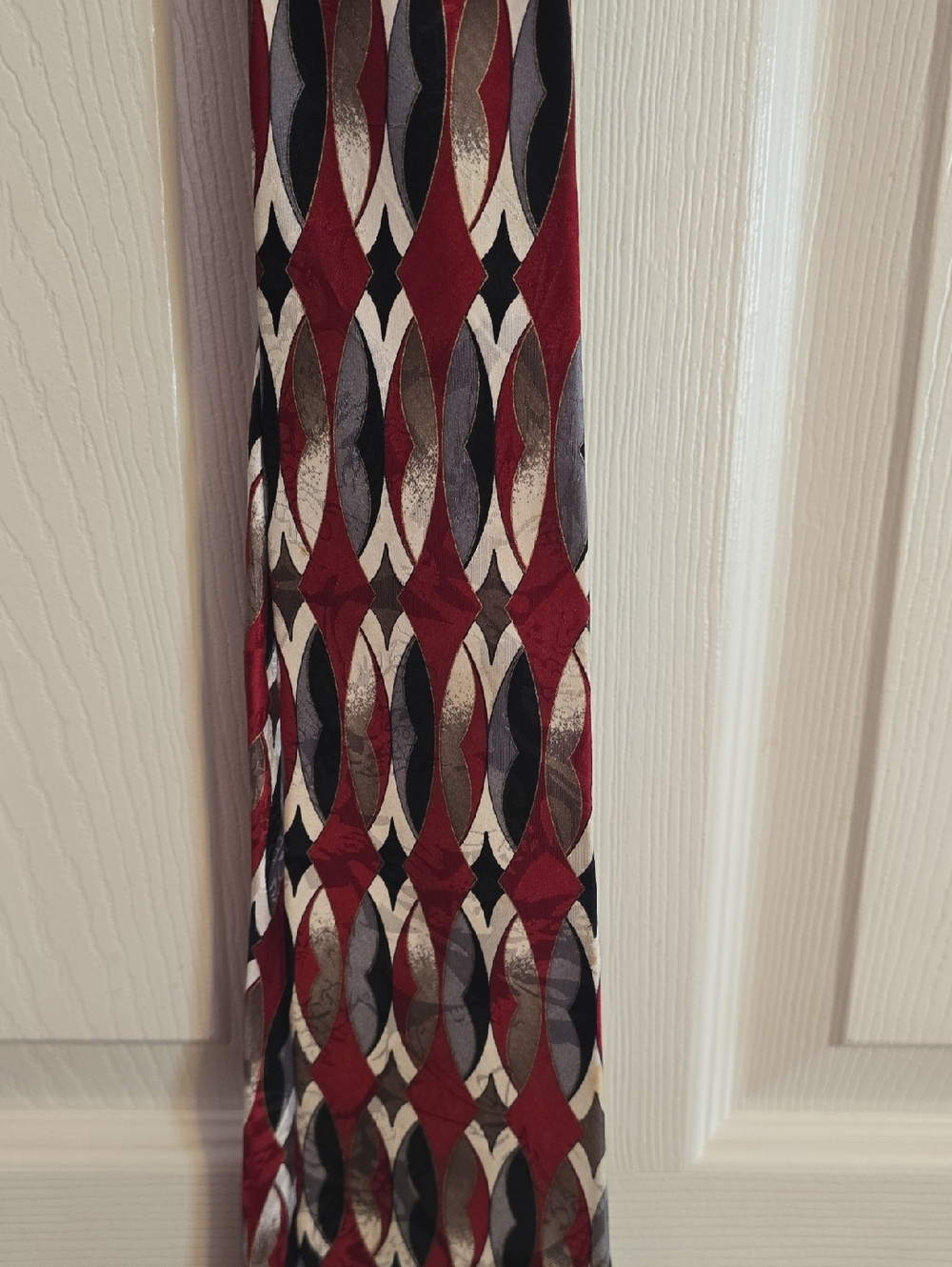 Halston Heritage‎ Red Black Gray Geometric Silk Tie